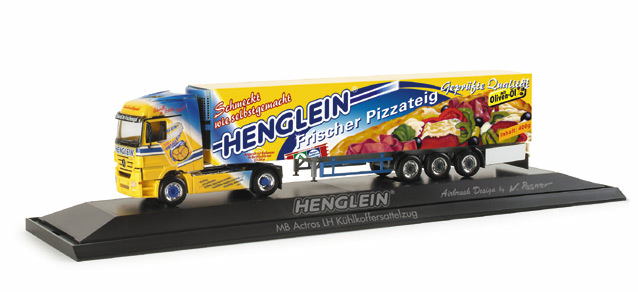 Herpa 120944 - MB Actros LH 02 Kühlkoffer-Sattelzug 'Henglein Pizza'.1